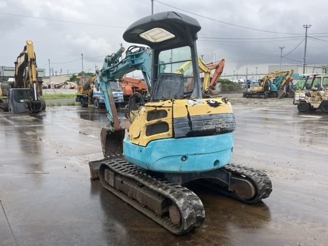 MINI EXCAVATOR — Auction (lot 8461-50026)