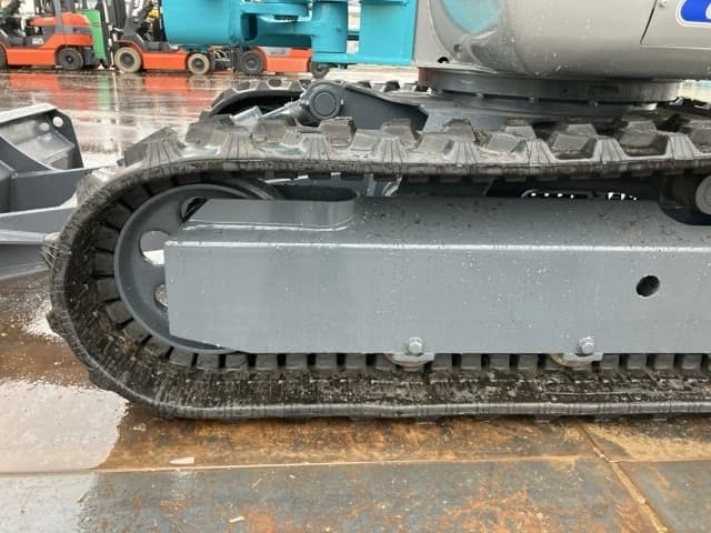 MINI EXCAVATOR — Auction (lot 8461-50028)