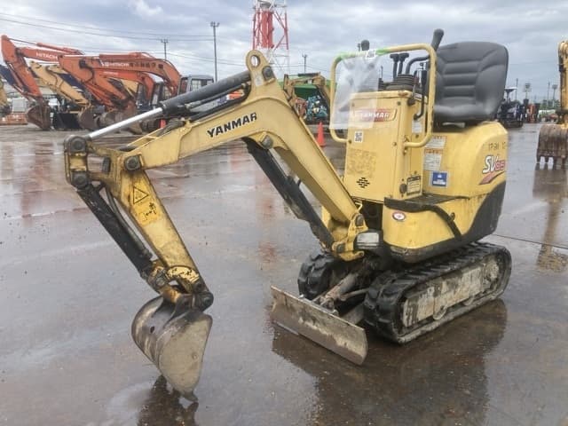 MINI EXCAVATOR — Auction (lot 8461-50030)