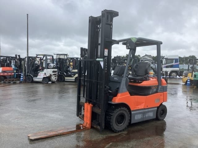 Battery Forklift — Auction (lot 8461-5004)