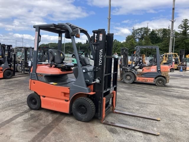 Battery Forklift — Auction (lot 8461-5007)