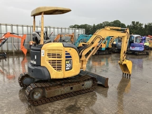 MINI EXCAVATOR — Auction (lot 8461-501)