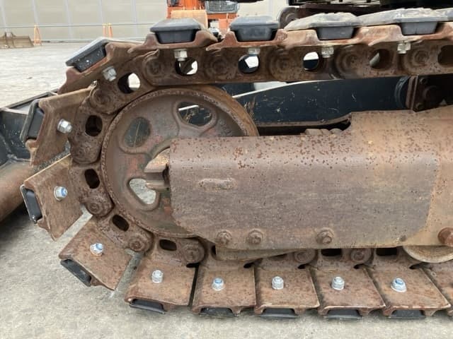 MINI EXCAVATOR — Auction (lot 8461-502)
