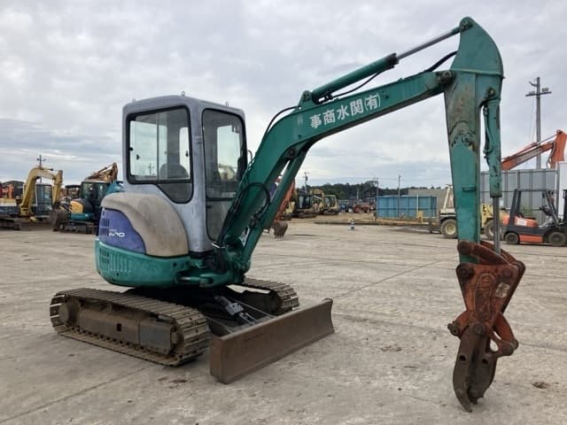 MINI EXCAVATOR — Auction (lot 8461-504)