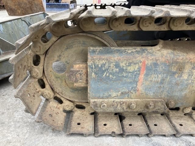 MINI EXCAVATOR — Auction (lot 8461-504)