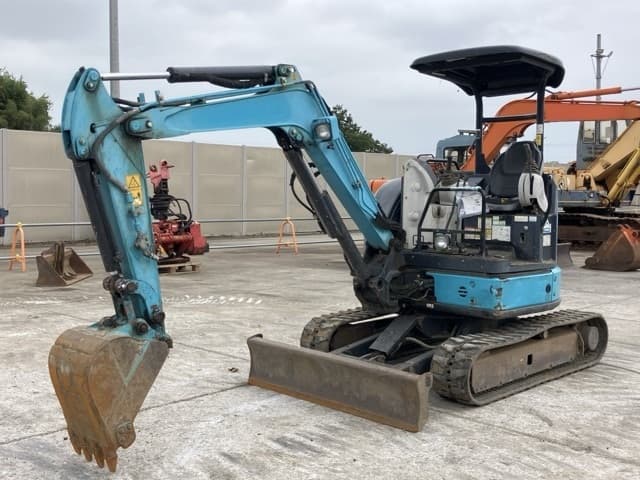 MINI EXCAVATOR — Auction (lot 8461-507)