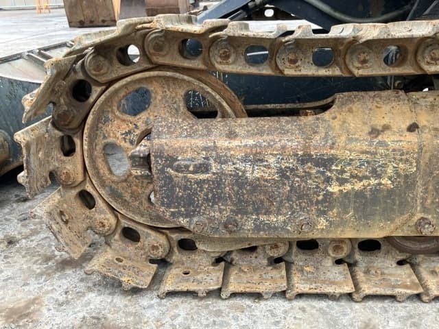 MINI EXCAVATOR — Auction (lot 8461-508)