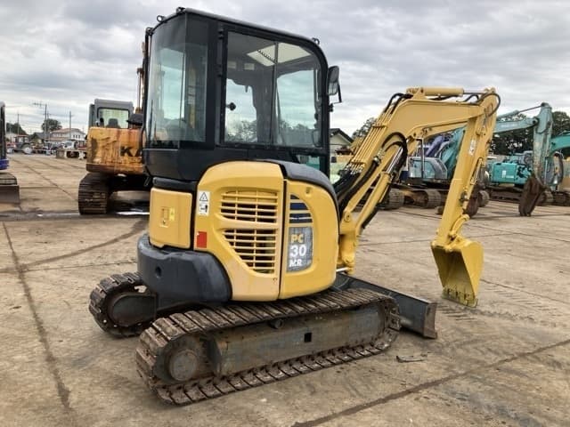 MINI EXCAVATOR — Auction (lot 8461-510)