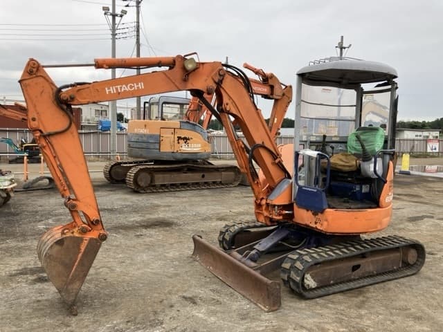 MINI EXCAVATOR — Auction (lot 8461-511)