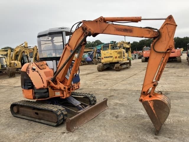 MINI EXCAVATOR — Auction (lot 8461-511)