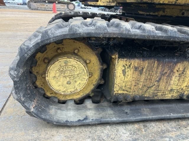 MINI EXCAVATOR — Auction (lot 8461-51801)