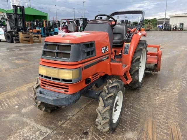 Tractor — Auction (lot 8461-52004)