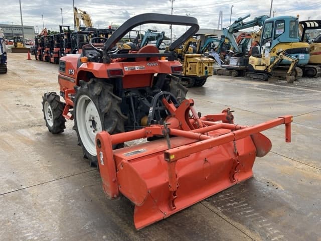 Tractor — Auction (lot 8461-52004)