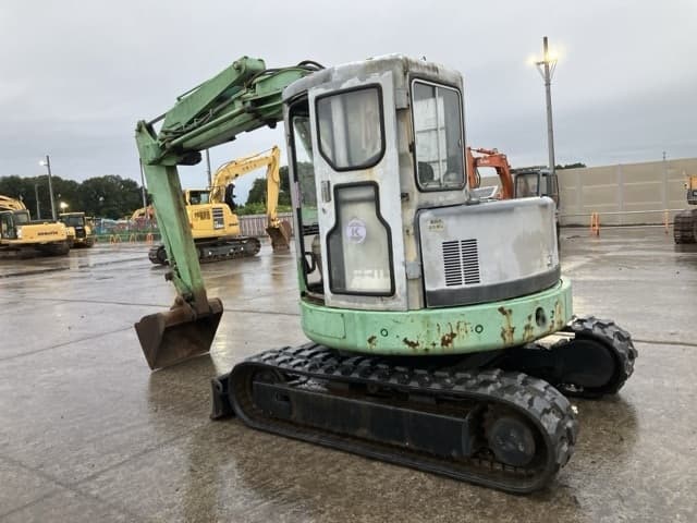 MINI EXCAVATOR — Auction (lot 8461-523)