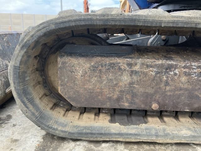 MINI EXCAVATOR — Auction (lot 8461-524)