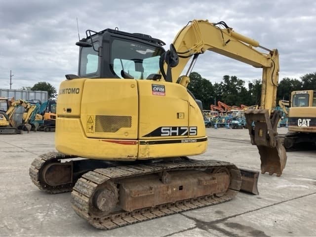 EXCAVATOR — Auction (lot 8461-527)