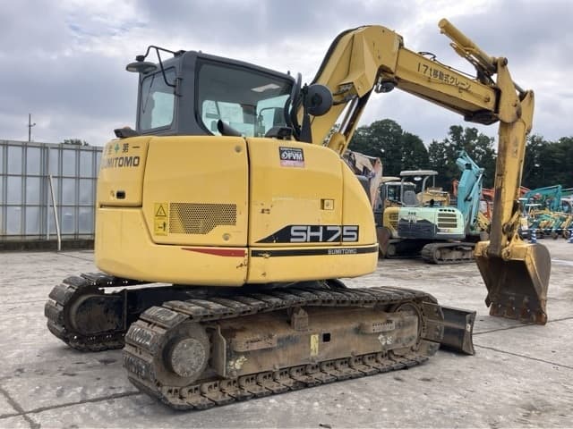 EXCAVATOR — Auction (lot 8461-528)