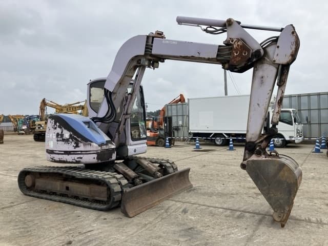 EXCAVATOR — Auction (lot 8461-529)
