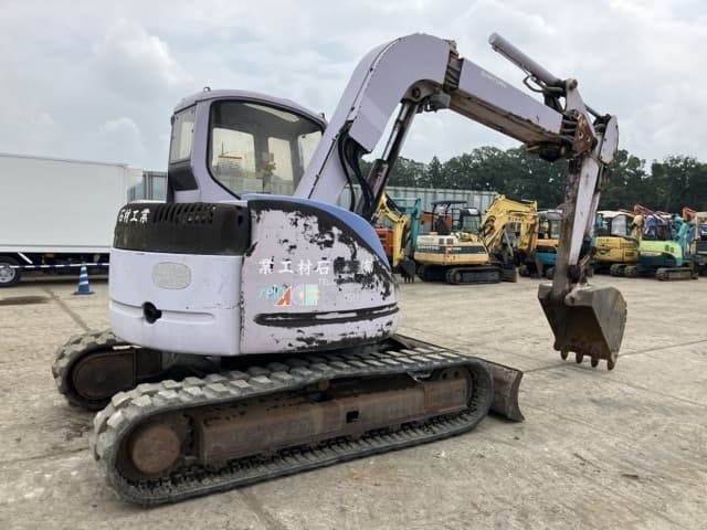 EXCAVATOR — Auction (lot 8461-529)