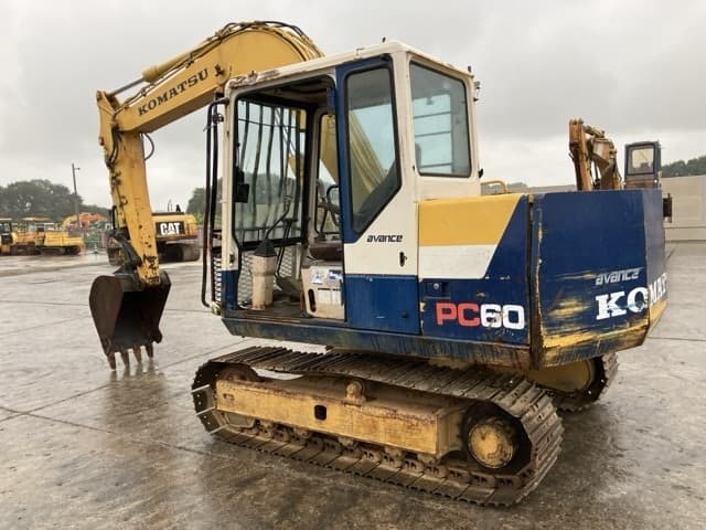 EXCAVATOR — Auction (lot 8461-534)