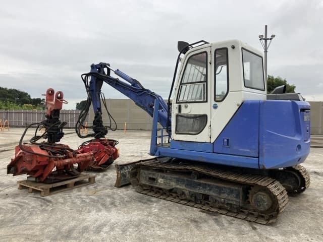 EXCAVATOR — Auction (lot 8461-537)