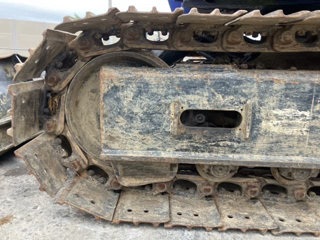 EXCAVATOR — Auction (lot 8461-537)