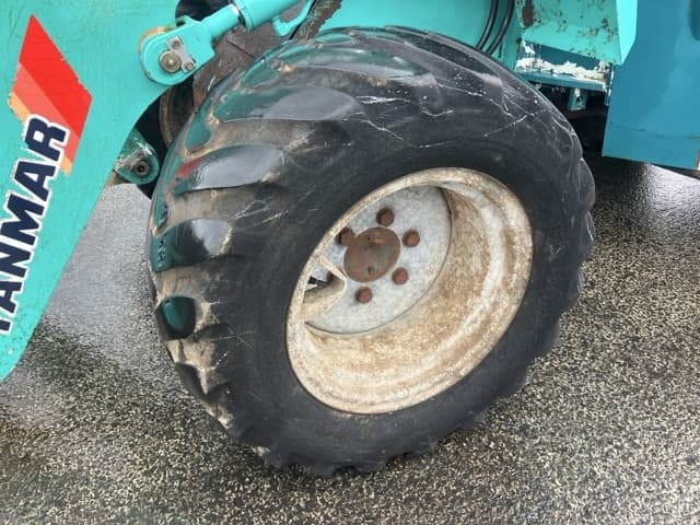 MINI WHEEL LOADER — Auction (lot 8461-54)
