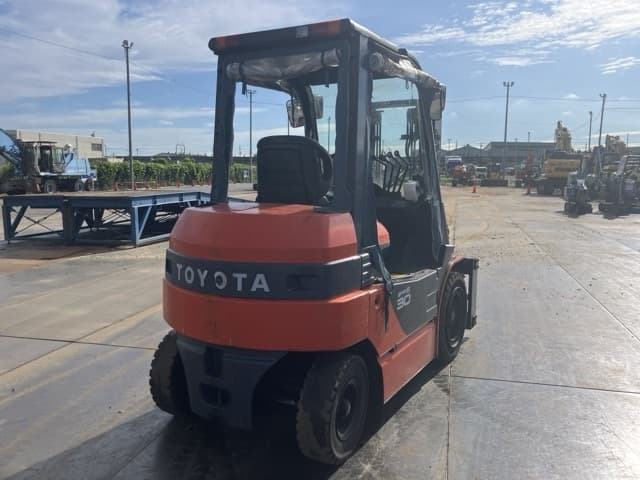 Battery Forklift — Auction (lot 8461-54009)