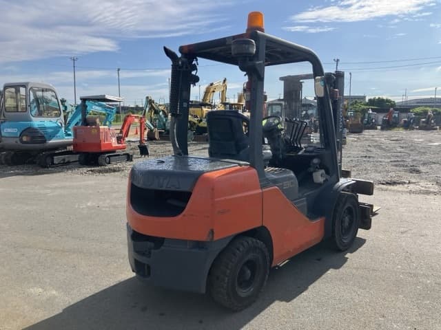 Forklift — Auction (lot 8461-54010)