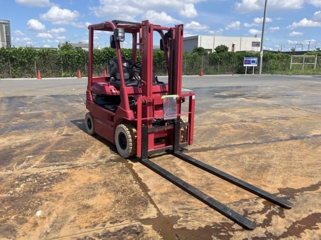 Battery Forklift — Auction (lot 8461-54011)