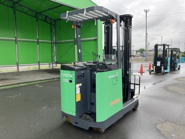 Reach Forklift — Auction (lot 8461-55004)