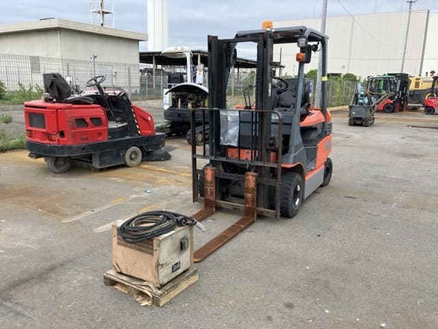 Battery Forklift — Auction (lot 8461-55006)