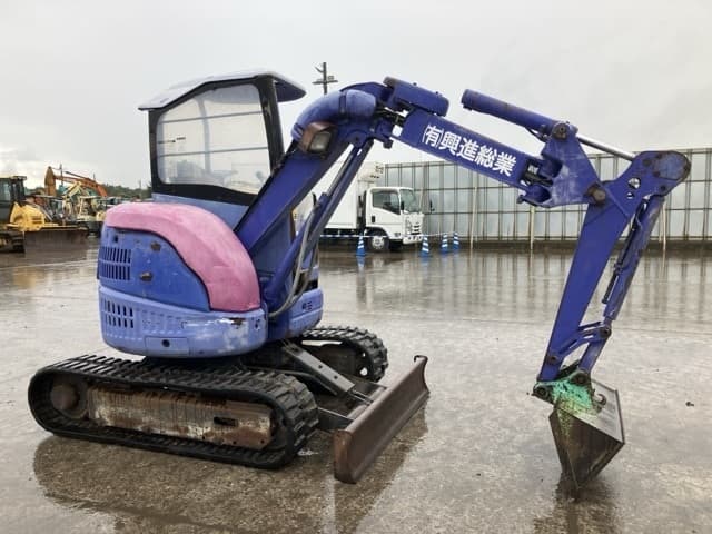 MINI EXCAVATOR — Auction (lot 8461-556)