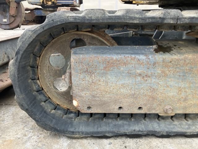 MINI EXCAVATOR — Auction (lot 8461-558)