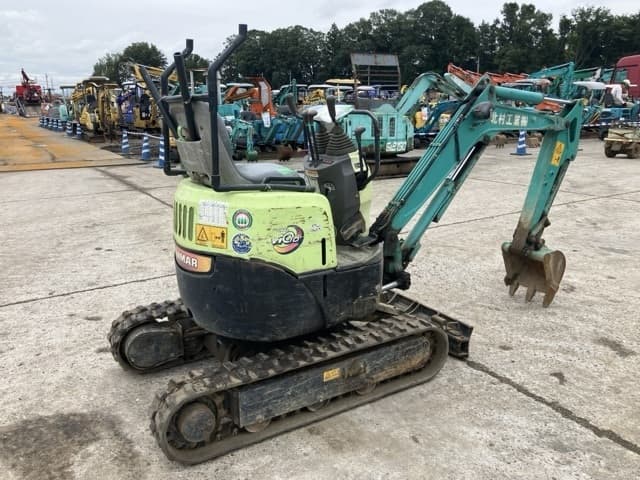 MINI EXCAVATOR — Auction (lot 8461-561)