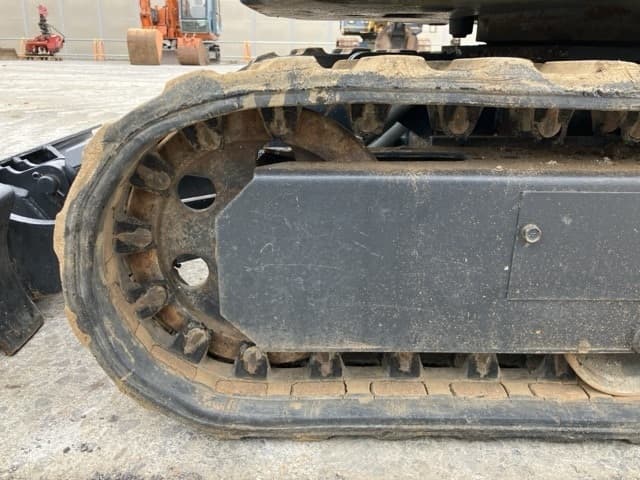 MINI EXCAVATOR — Auction (lot 8461-563)