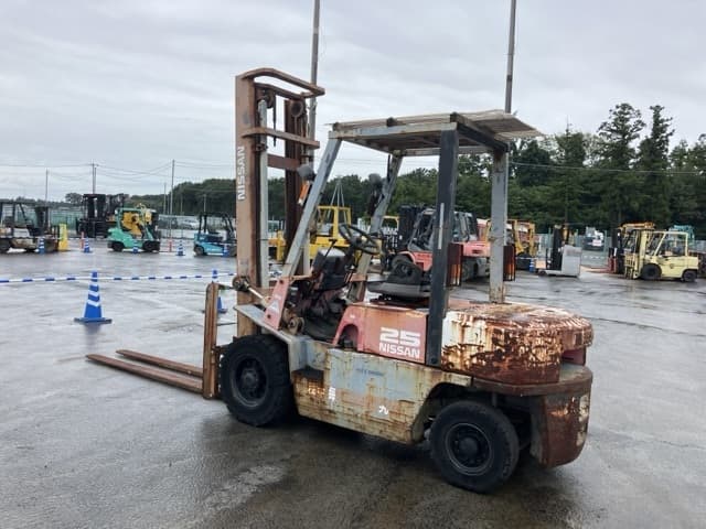 Forklift — Auction (lot 8461-5803)