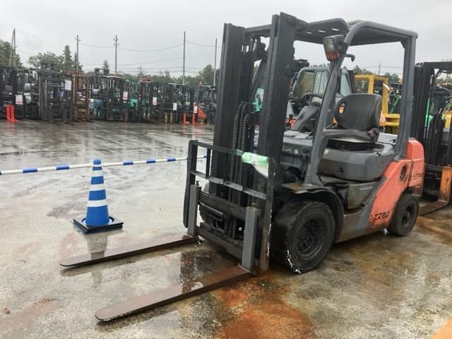 Forklift — Auction (lot 8461-5808)