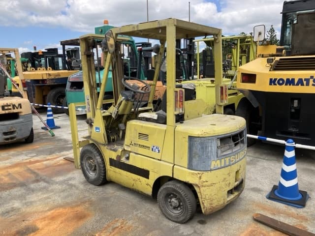 Forklift — Auction (lot 8461-5810)