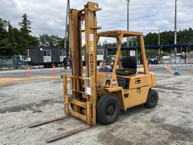 Forklift — Auction (lot 8461-5816)