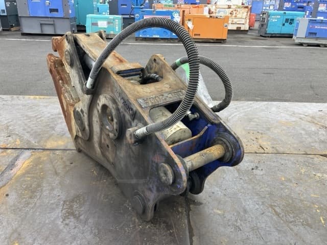 CONCRETE PULVERIZER — Auction (lot 8461-6001)