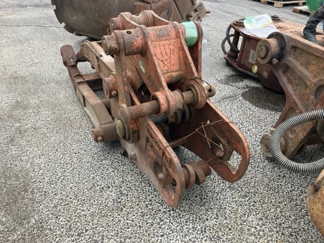 FORK — Auction (lot 8461-6005)