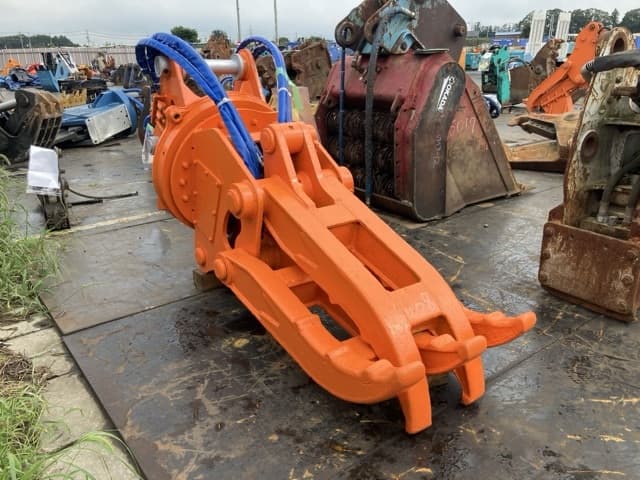 ROTATING HYDRAULIC FORK — Auction (lot 8461-6008)