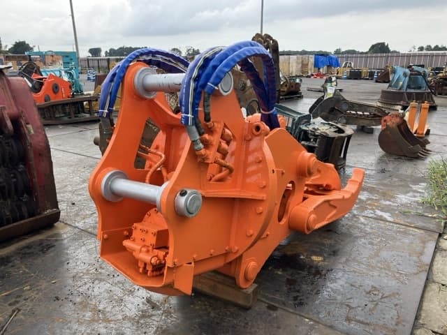 ROTATING HYDRAULIC FORK — Auction (lot 8461-6008)