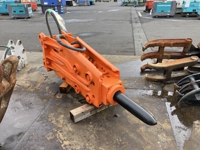 BREAKER — Auction (lot 8461-6011)