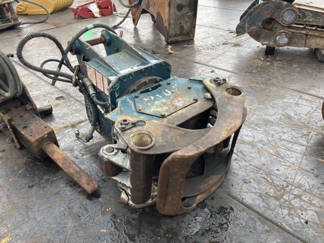 GRAPPLE — Auction (lot 8461-6015)