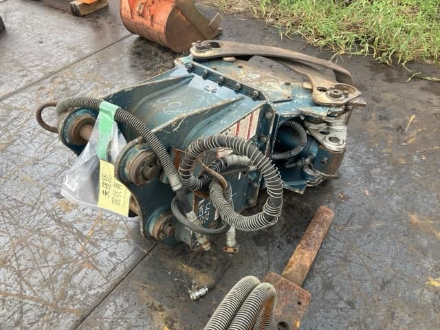 GRAPPLE — Auction (lot 8461-6015)