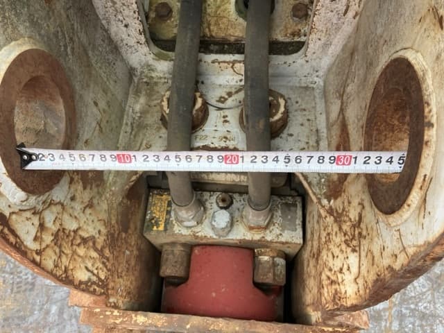 BREAKER — Auction (lot 8461-6016)