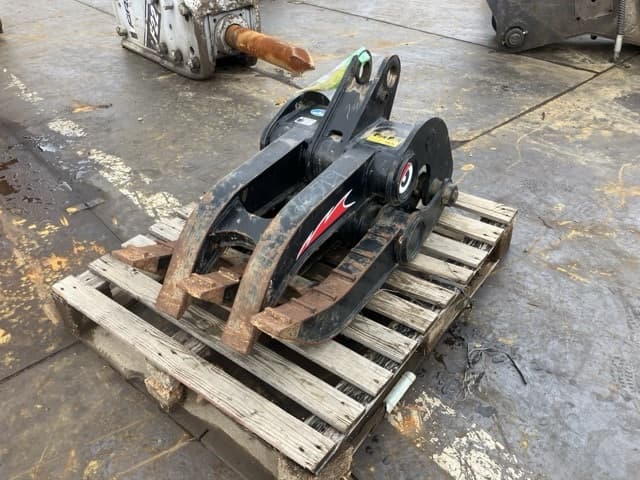 FORK — Auction (lot 8461-6019)