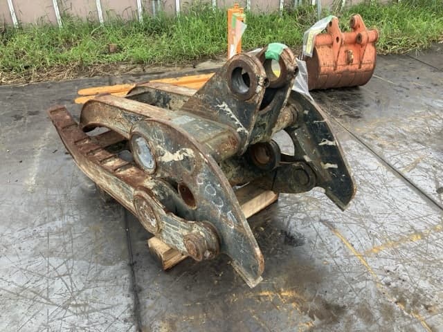FORK — Auction (lot 8461-6025)